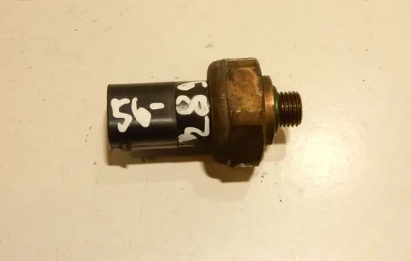 BMW 5 E60 E61 Air conditioning (A/C) pressure sensor 8370623 56289