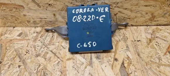 Toyota Corolla Verso AR10 Combustion control unit/module 896180F020 MB1238009021