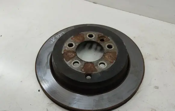 Land Rover Discovery 3 - LR3 Rear brake disc