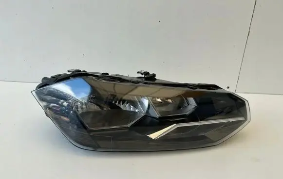 Volkswagen Polo VI Headlight/headlamp 2G1941006