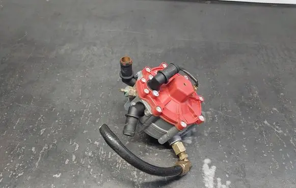 BMW 3 E46 LP gas reducer R01