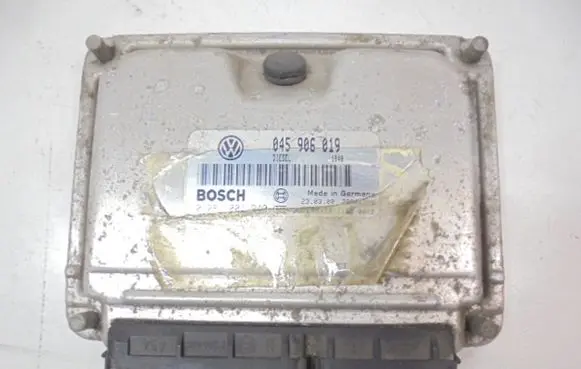 Volkswagen Polo III 6N 6N2 6NF Engine control unit/module ECU 045906019