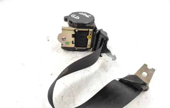 Ford Sierra Rear seatbelt 87BBF611B68F