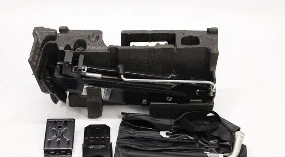 Audi Q5 SQ5 Interior carpet 8R0011031K