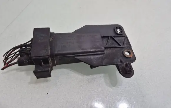 Skoda Fabia Mk2 (5J) Coolant fan relay 5J0919506