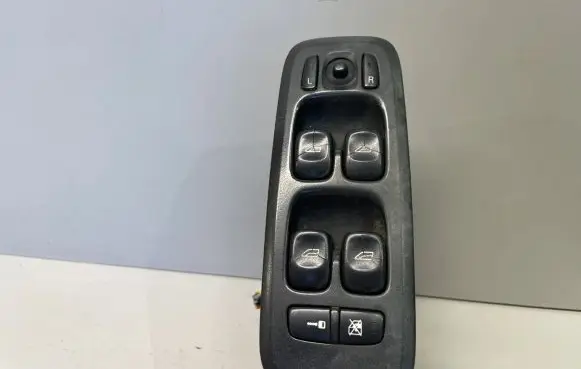 Volvo S60 Electric window control switch 30773895