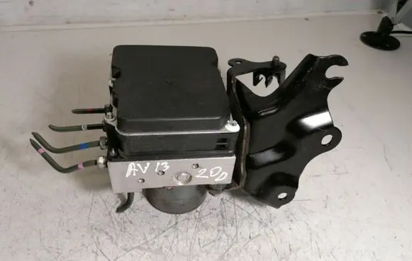 Toyota Avensis T270 ABS Pump 4454005120 0265251999