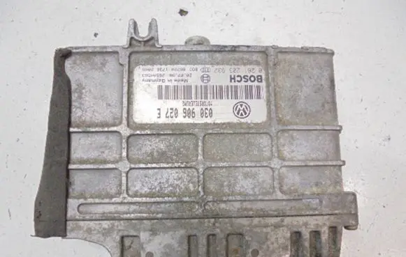 Volkswagen Polo III 6N 6N2 6NF Engine control unit/module ECU 030906027E
