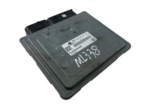 Skoda Fabia Mk3 (NJ) Engine control unit/module ECU 03F906070HH