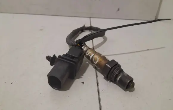 Volvo V70 Lambda probe sensor 30751138