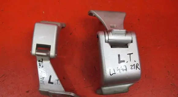 Mercedes-Benz Vito Viano W447 Loading door hinge set A4477407600