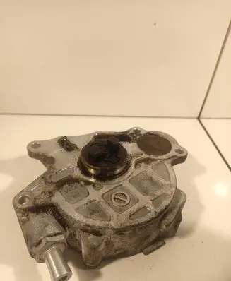 Audi A5 Sportback 8TA Vacuum pump 03L145100f
