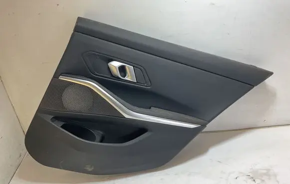 BMW 3 G20 G21 Rear door card panel trim Y0004324 51026