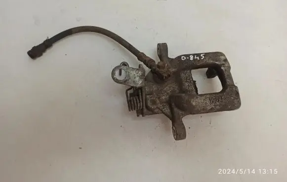 Skoda Yeti (5L) Rear brake caliper