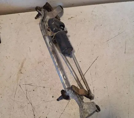 Nissan Primera Front wiper linkage and motor 28810AU310 1153603B M512