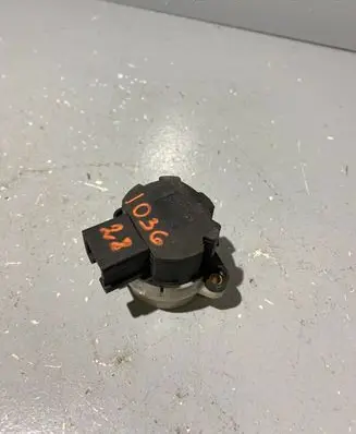 Volvo XC90 Ignition lock contact 8645228