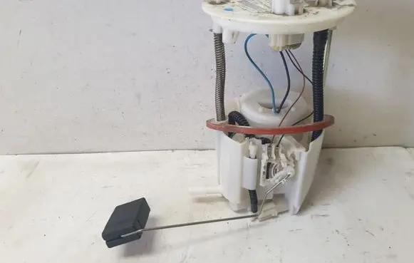 Mazda CX-5 In-tank fuel pump PE1A1335X