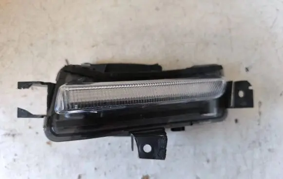 Chevrolet Camaro Front fog light 84041477 071816A F00HTG501307