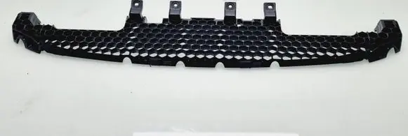 KIA Sorento Front bumper lower grill 865612P000