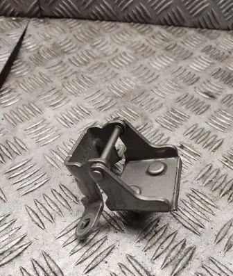 Volvo XC40 Tailgate/trunk/boot hinge 32338748