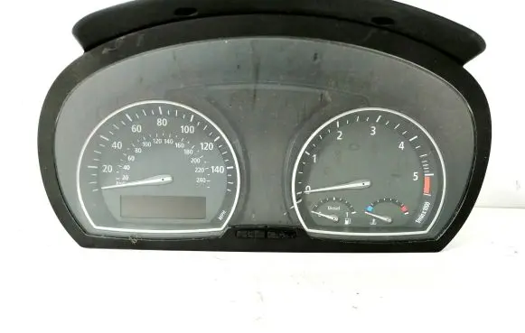 BMW X3 E83 Speedometer (instrument cluster) 341611702 102468032
