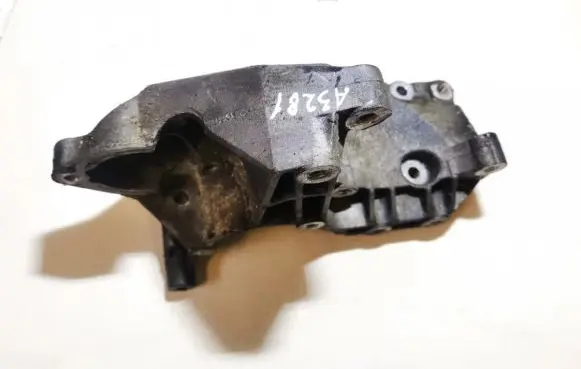 Opel Tigra A Engine mounting bracket 90448177BM 90448177