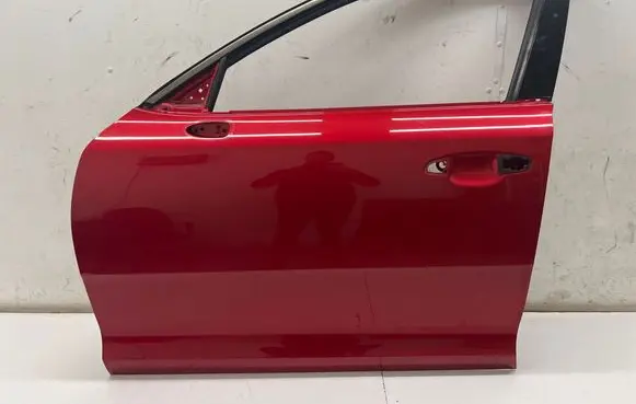 KIA Stinger Front door
