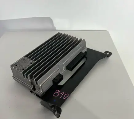 Audi A5 8T 8F Sound amplifier 8T0035223L 1823980018