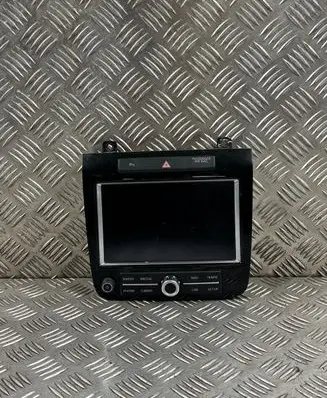 Volkswagen Touareg II Screen/display/small screen 7P6919603