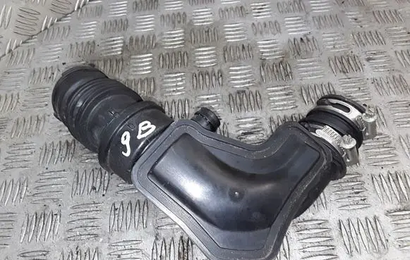 Ford Focus Air intake hose/pipe cv616c784bd
