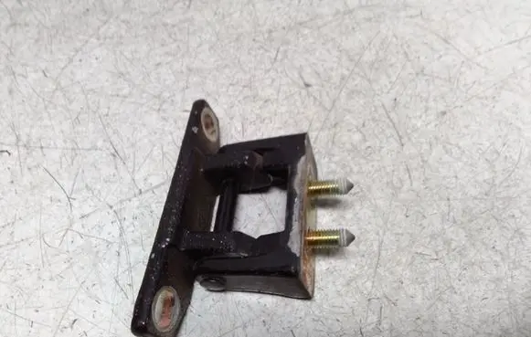 KIA Sorento Tailgate/trunk/boot hinge