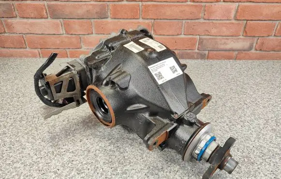 BMW 3 G20 G21 Rear differential 8686989 8686990