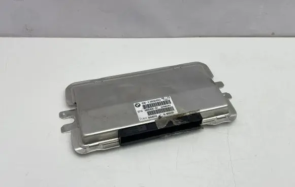 BMW 7 F01 F02 F03 F04 Air suspension control unit module (rear) 6866454