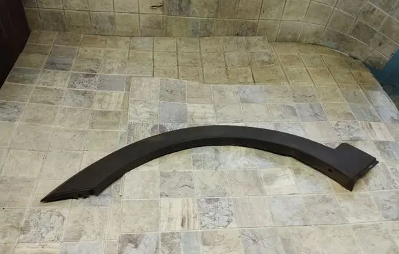Chevrolet Captiva Front arch trim 96439703