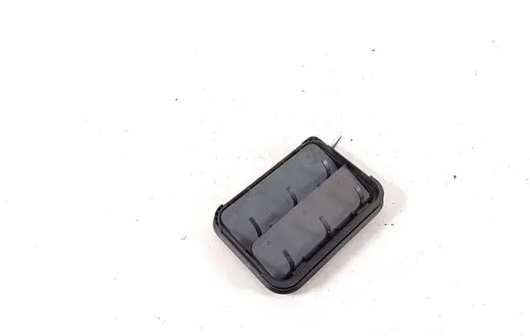 Opel Astra L Fender grill 9675506980