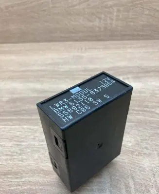 BMW 5 E39 Light module LCM 8375964 LWR3