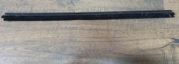 Honda Jazz Rubber seal rear door window/glass 