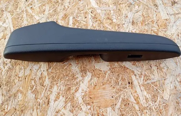 Hyundai i30 Front door interior handle trim 827252L000 935772L000