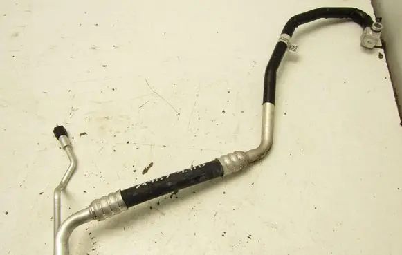 Audi A4 S4 B9 Air conditioning (A/C) pipe/hose 8W2820740D