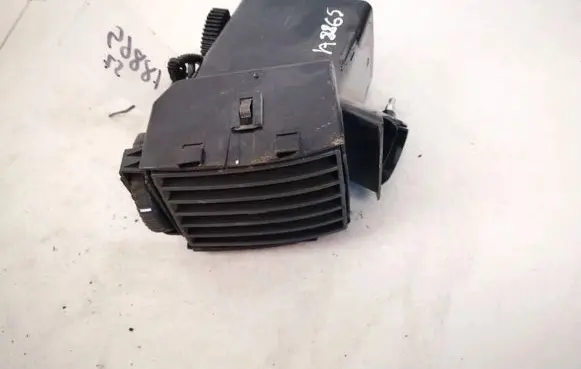 Dash center air vent grill