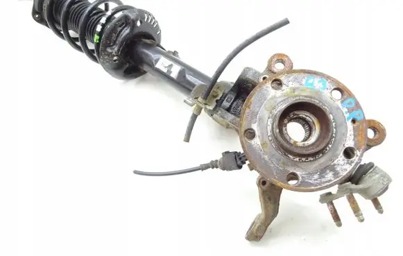 Audi Q3 8U Front wheel hub spindle knuckle 1K0407256AA