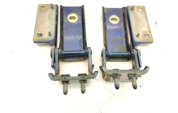 Peugeot 407 Tailgate/trunk/boot hinge