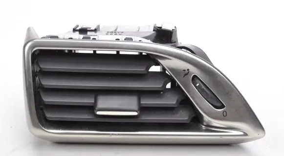 Chrysler Ypsilon Dash center air vent grill 