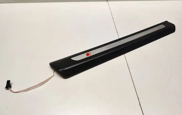 Audi Q7 4M Front sill trim cover 4M0947406B 586824