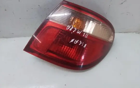 Nissan Almera N16 Rear/tail lights