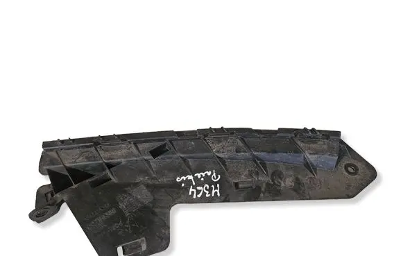 Volvo XC70 Front bumper mounting bracket 30796388 BP3EA