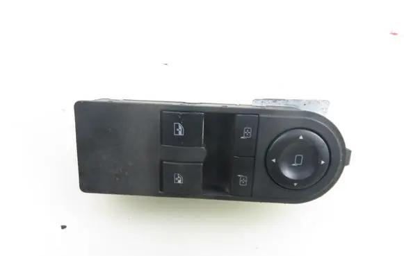 Opel Zafira B Electric window control switch 13209203