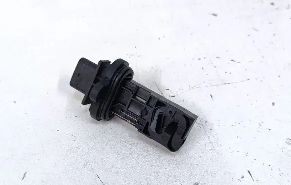 BMW X5M E70 Mass air flow meter 7566990 756699002 0280218270