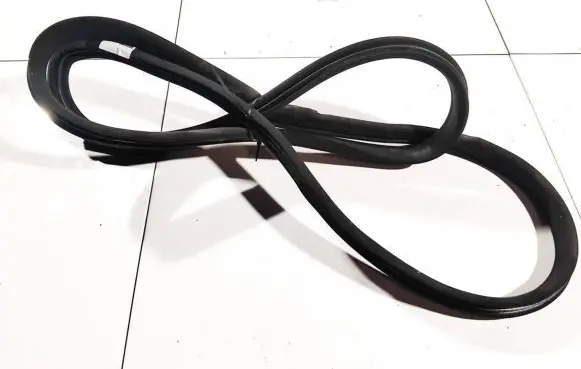 Mercedes-Benz C AMG W204 Rubber seal rear door a2046970351