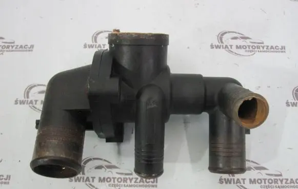 Thermostat/thermostat housing